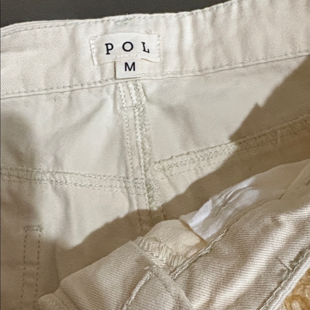 POL Sequin Wide Leg Pants cream and gold. Medium. - Picture 4 of 11